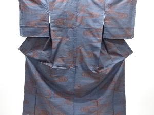 未使用品　流水模様織り出し本場泥大島紬着物(5マルキ)